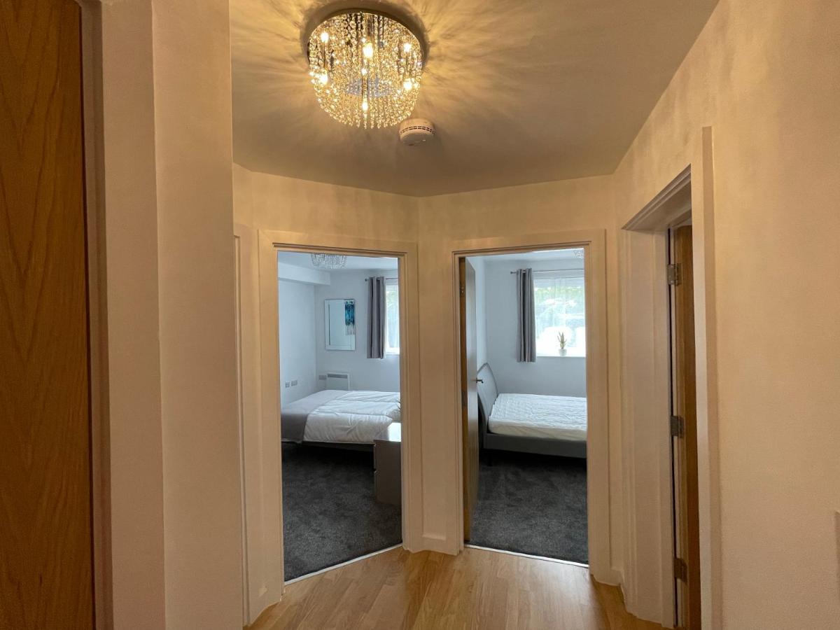 Moda Wigan - Stylish 2 Bed Apartment Central Wigan Esterno foto